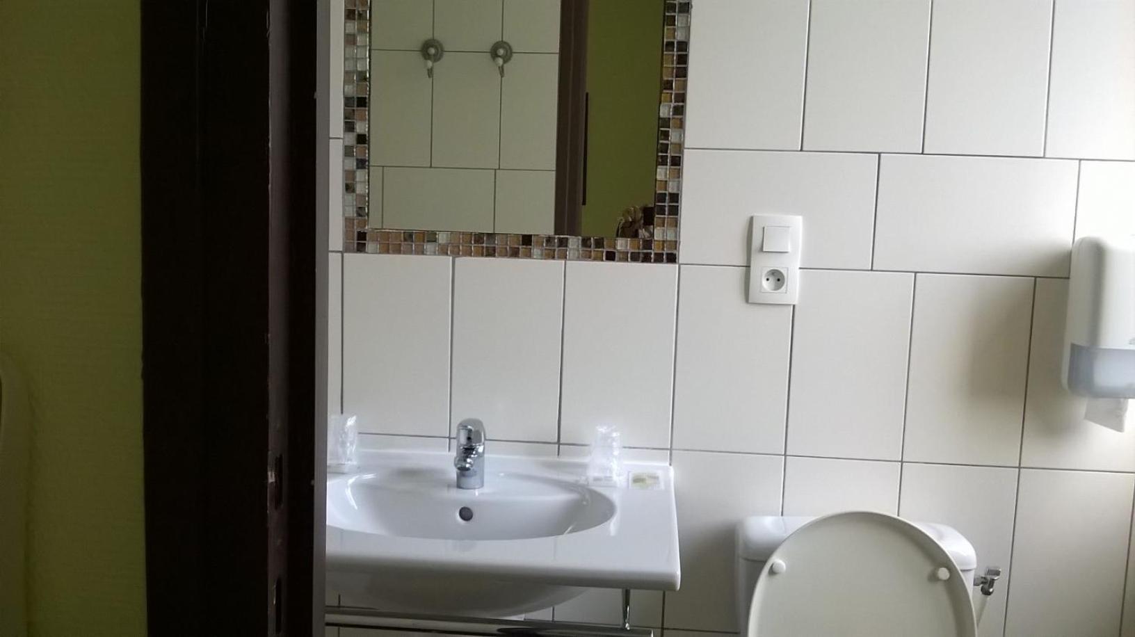 Hotel Kelig Brest Rum bild