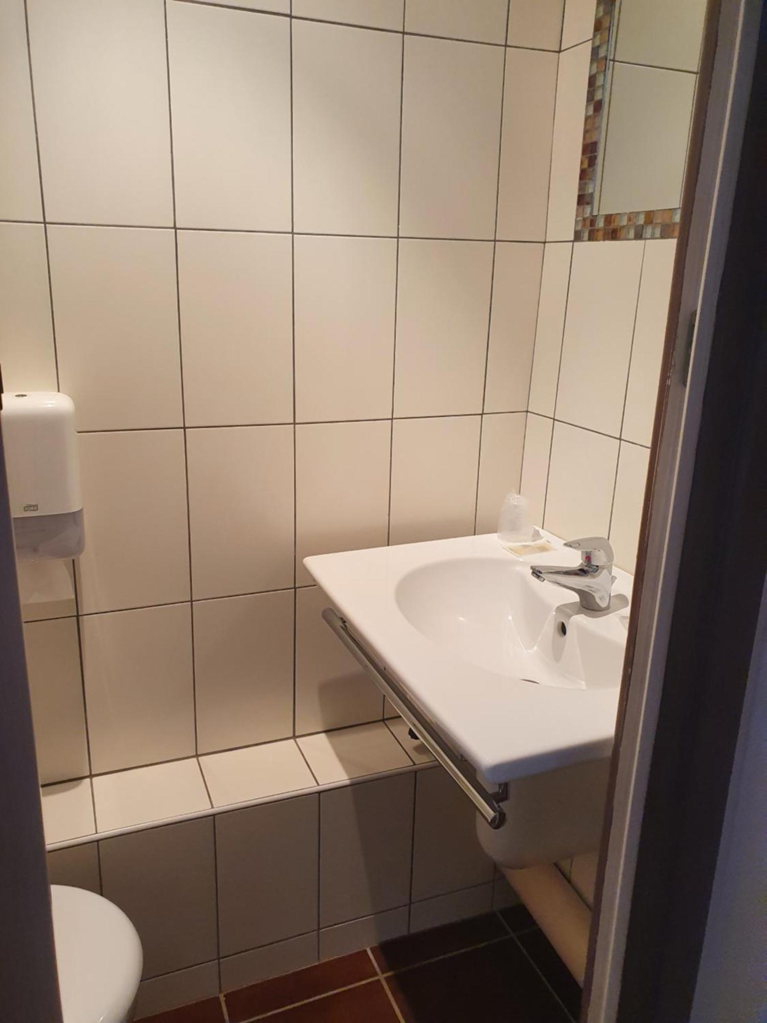 Hotel Kelig Brest Rum bild